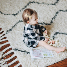 Load image into Gallery viewer, Set of 2 Hand Tied Small Knotted Headbands Girl Baby Headbands or Hair Clip Rose Gray set Of Two Cotton Linen